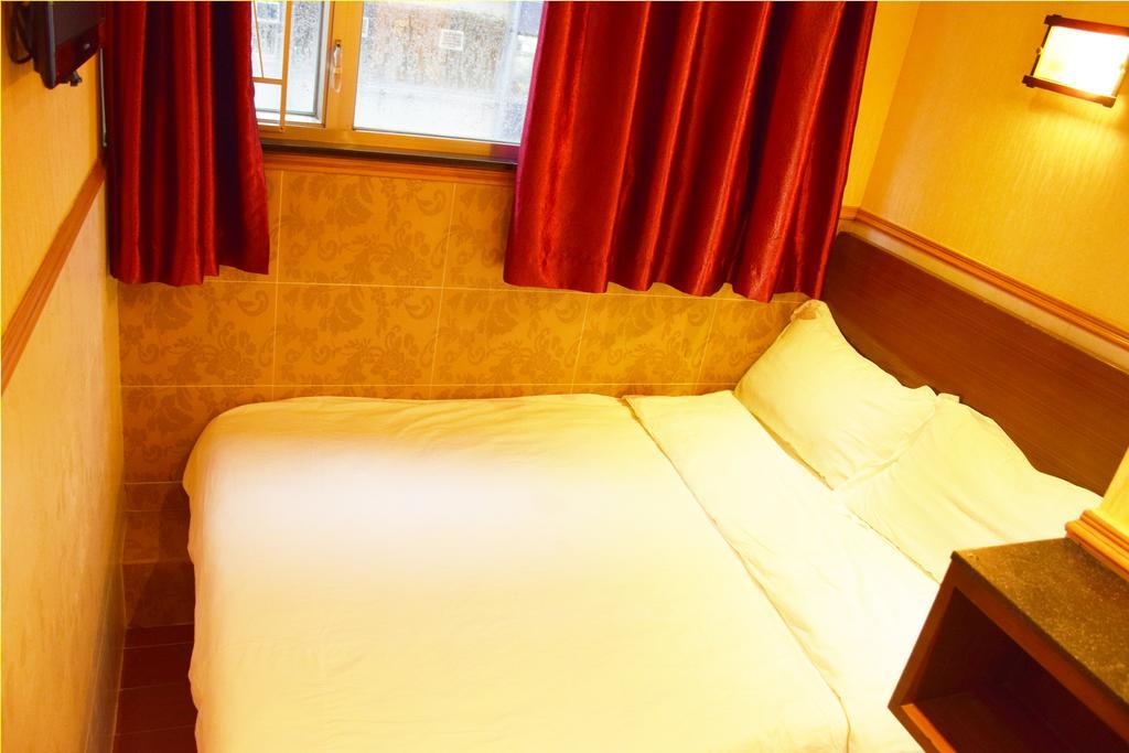 Hk Wonderful Inn Hong Kong Exterior photo